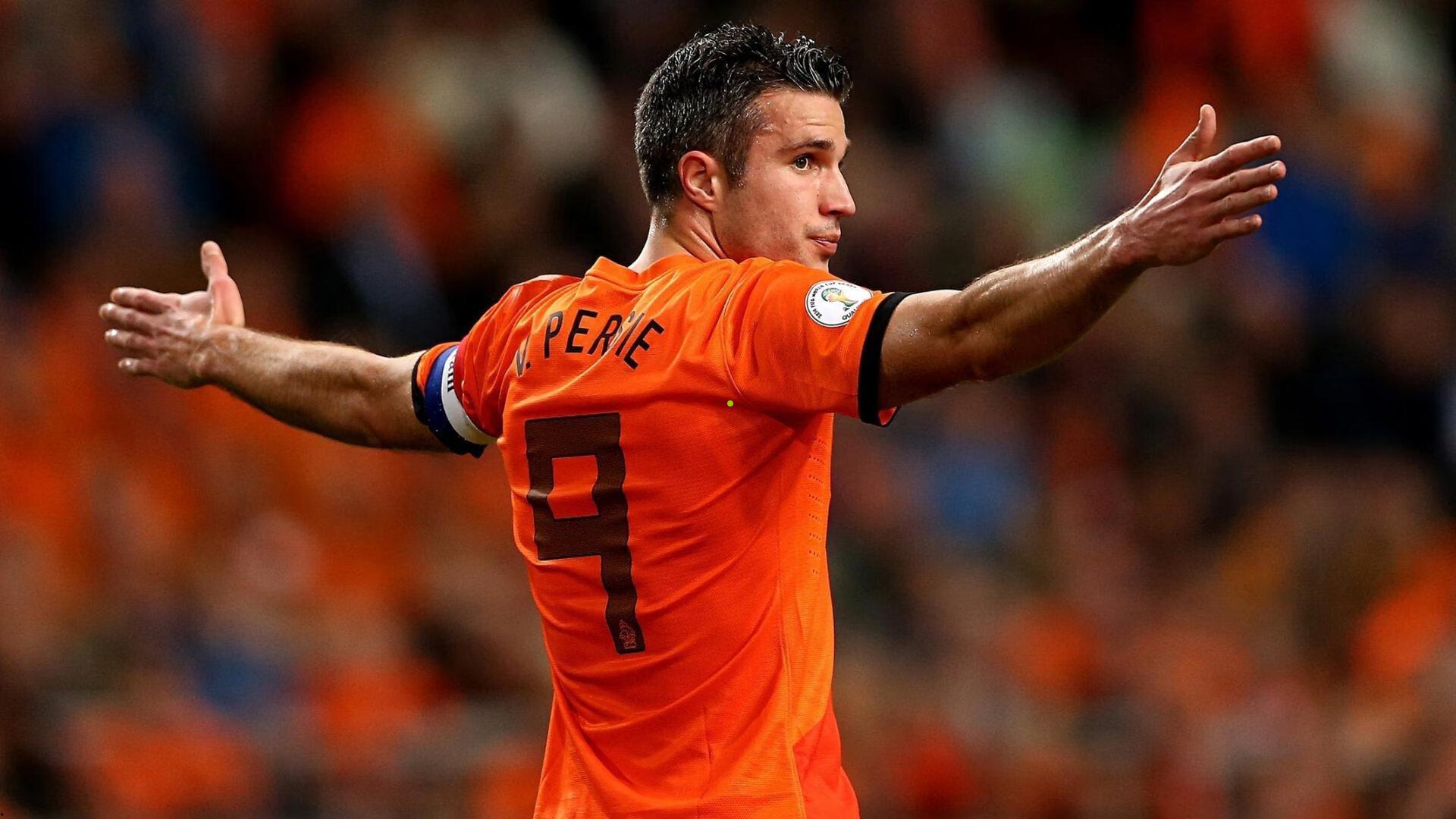 卫冕庆典与亚冠阵痛，海港的尴尬加冕礼，队长誓言明年冲击第五星