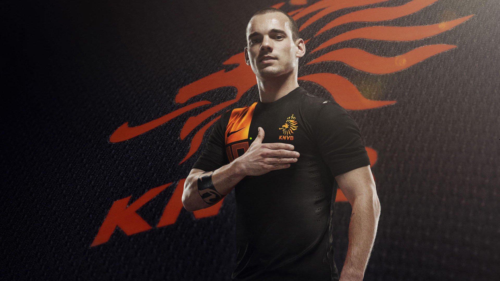 武磊挑战七大里程碑，中叙战后随国家队凯旋返沪